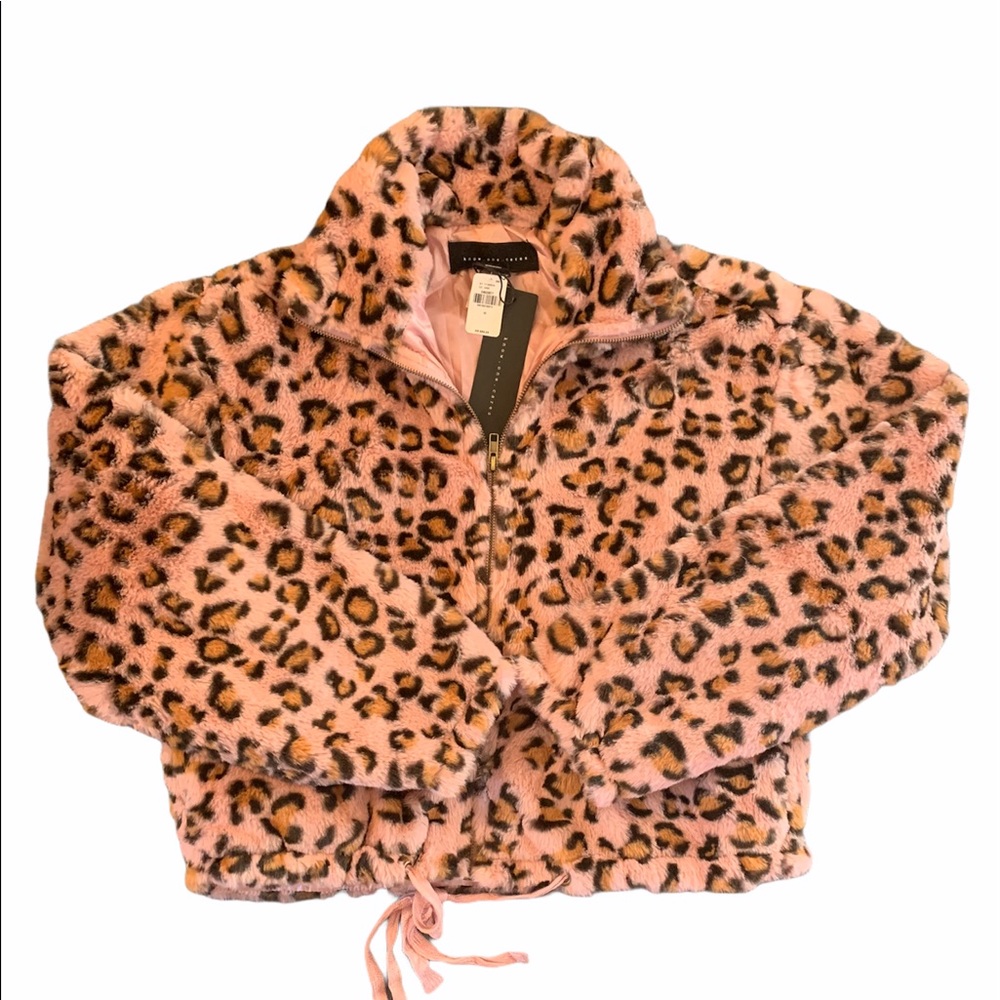 🆕 NWOT! Pink by VS faux fur jacket!
